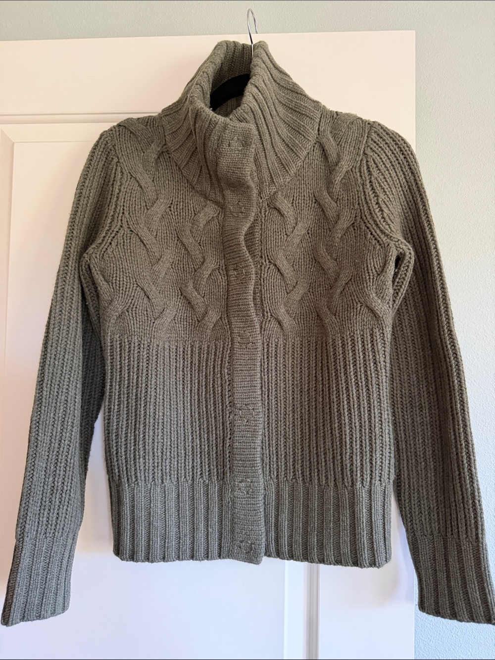 Boss Orange Hunter Green 100% Wool Cardigan Sweater Top EUC Sz Small